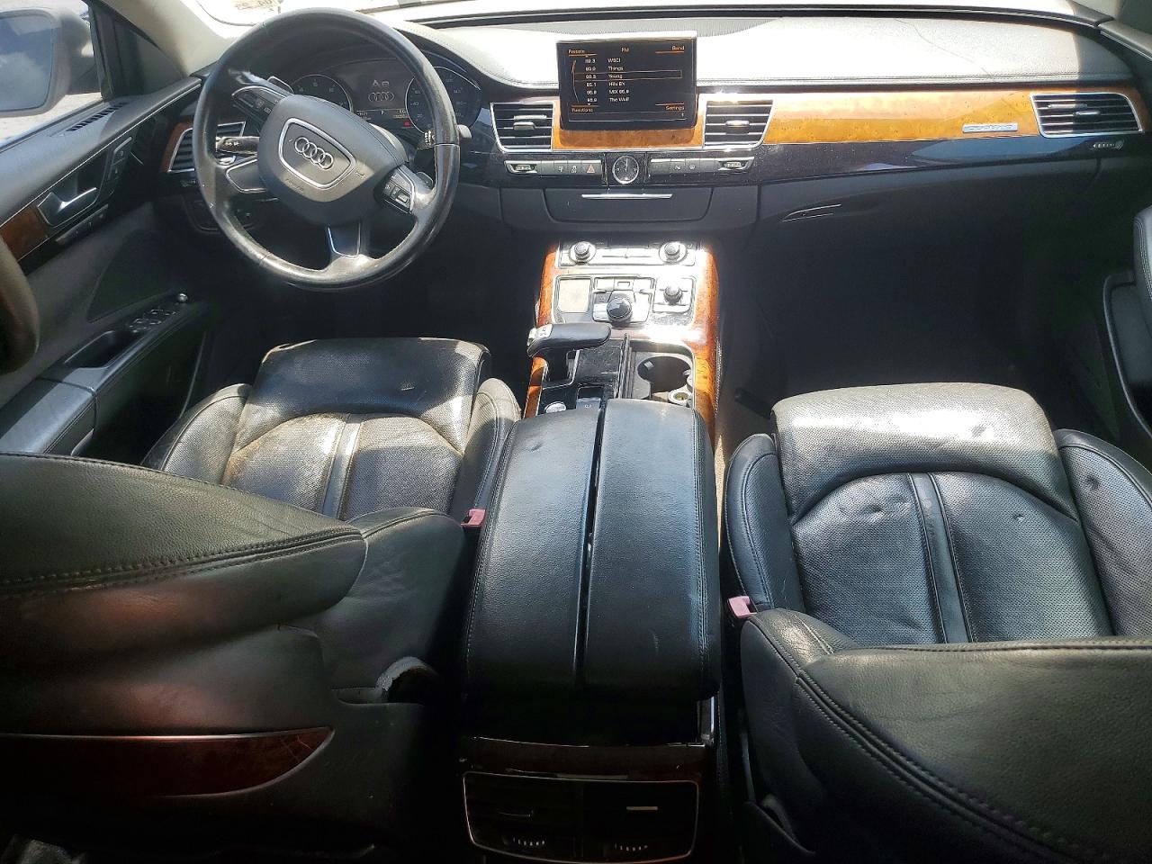 2011 Audi A8 L Quattro Green vin: WAURVAFD5BN012091