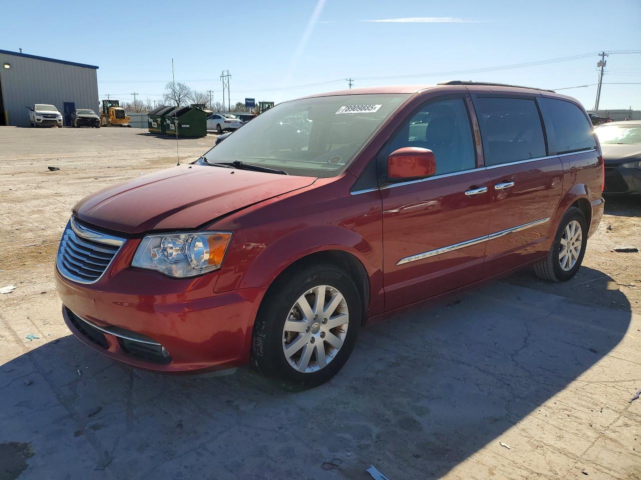 2015 Chrysler Town & Country Touring Red vin: 2C4RC1BG9FR754155