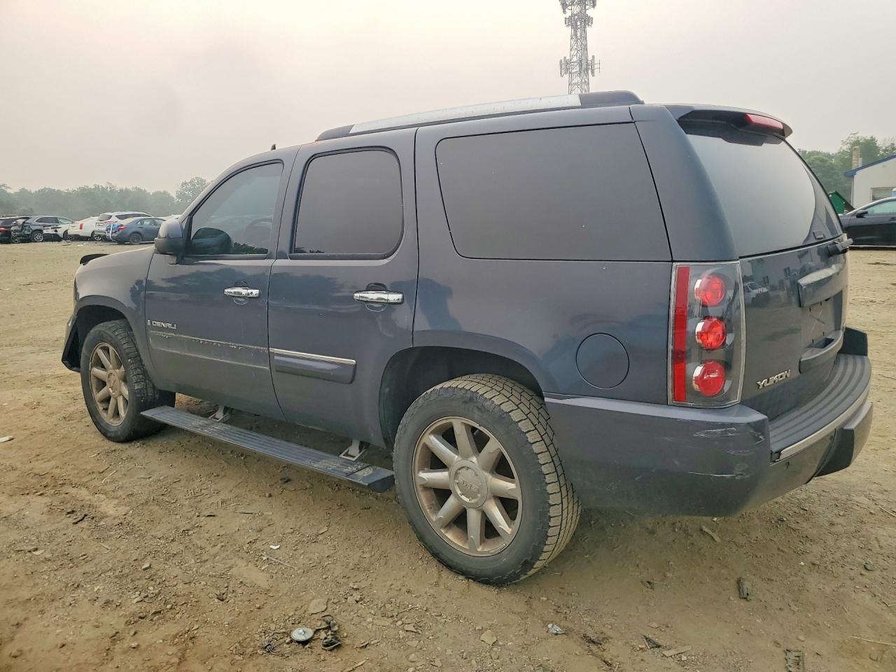 2008 Gmc Yukon Denali Gray vin: 1GKFK63858J138006