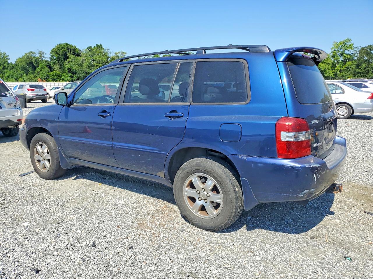 2007 Toyota Highlander Base Blue vin: JTEEP21A570216338