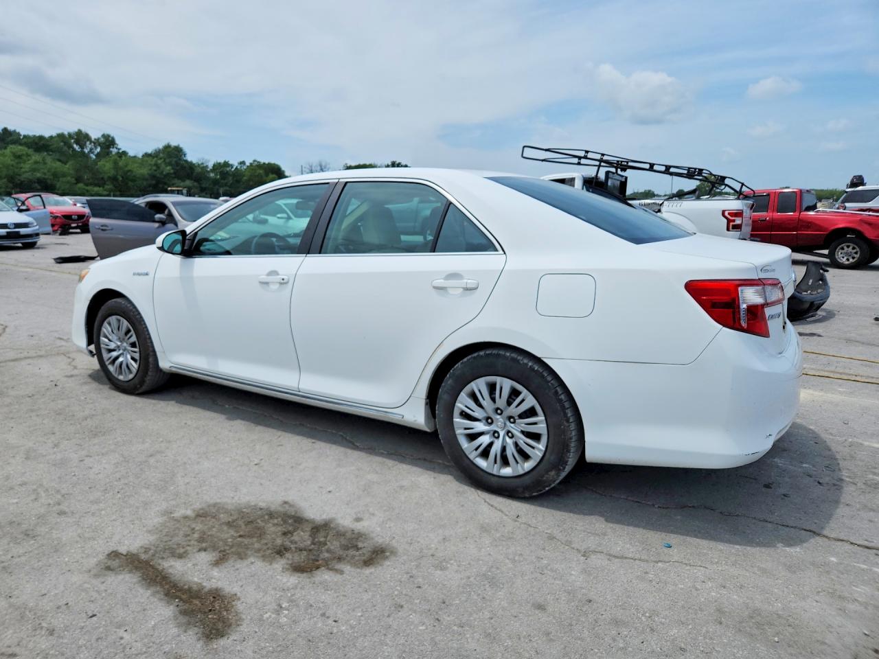 2012 Toyota Camry Hybrid Le White vin: 4T1BD1FK9CU062078