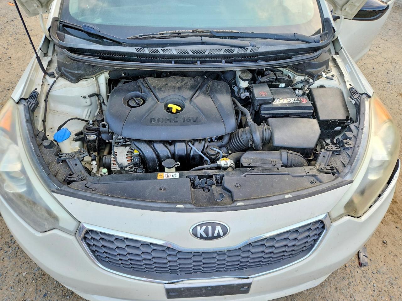 2015 Kia Forte Lx Белый vin: KNAFK4A61F5304509