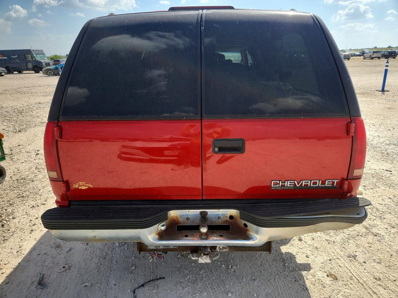 1999 Chevrolet Suburban C1500 Красный vin: 3GNEC16R8XG116455
