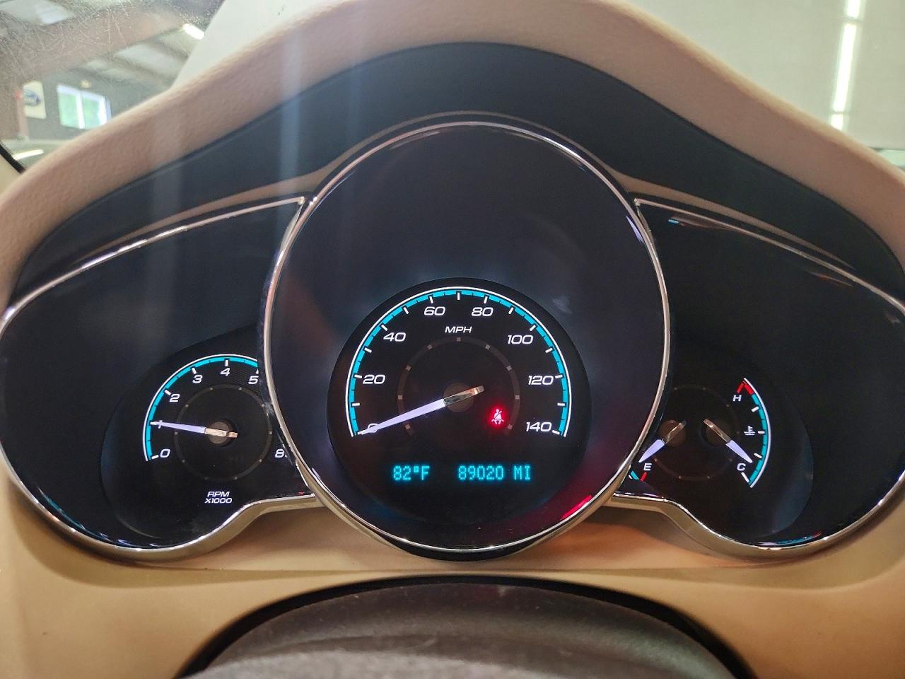 2011 Chevrolet Malibu Ls Золотой vin: 1G1ZB5E13BF120917