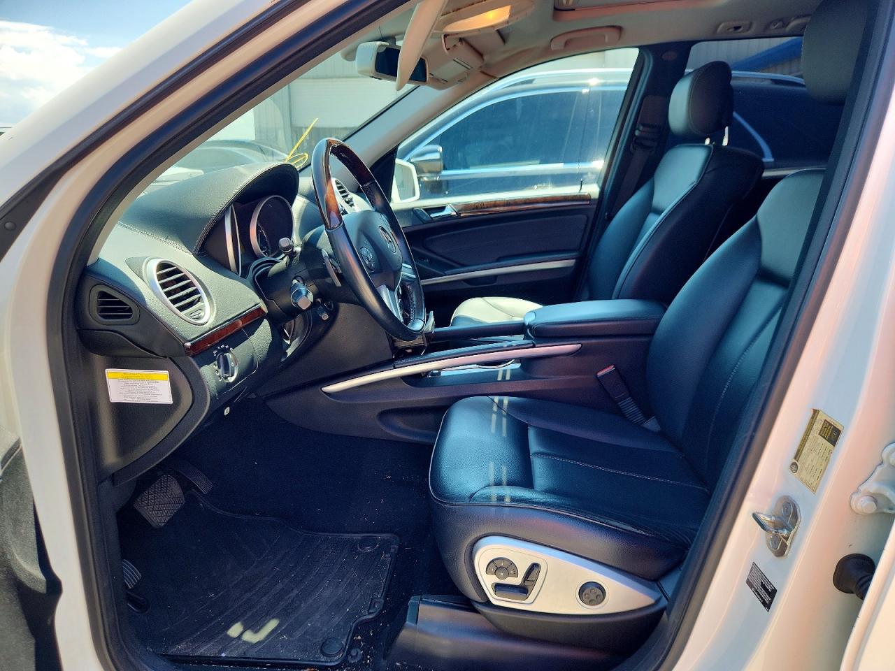 2010 Mercedes-benz Gl 350 Bluetec White vin: 4JGBF2FEXAA601770
