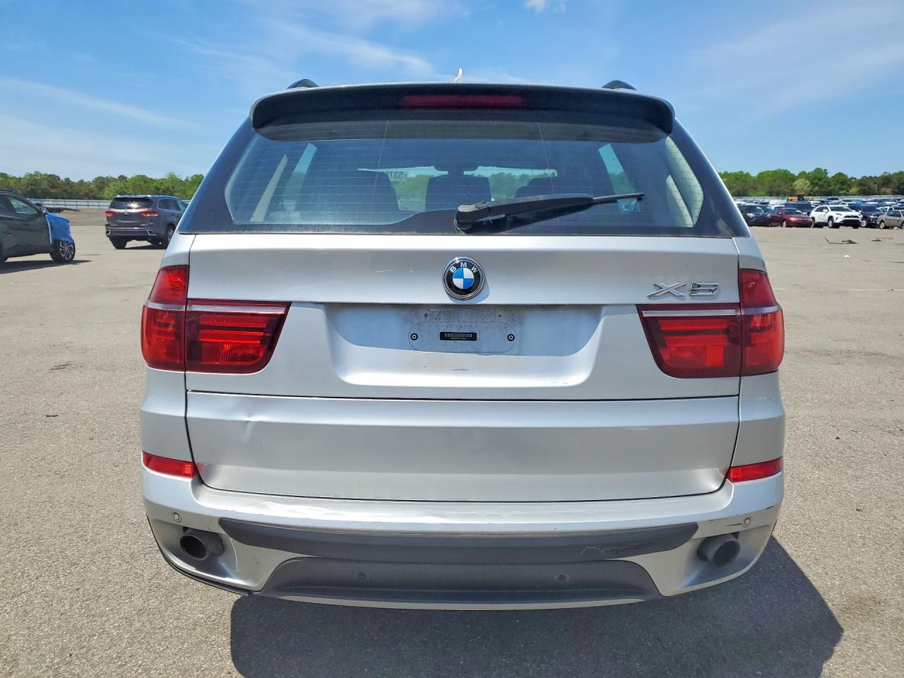 2012 Bmw X5 Xdrive35i Silver vin: 5UXZV4C5XCL748831