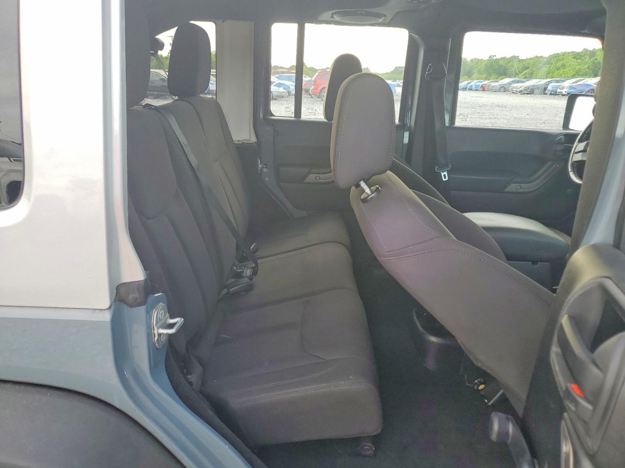 2014 Jeep Wrnglr Spt Gray vin: 1C4BJWDG4EL231781