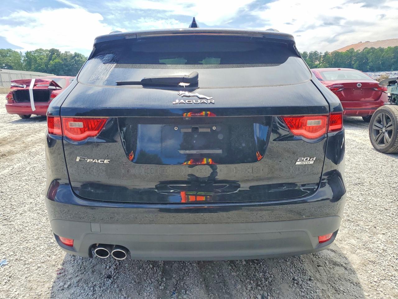 2017 Jaguar F-pace Premium Black vin: SADCJ2BN3HA097218
