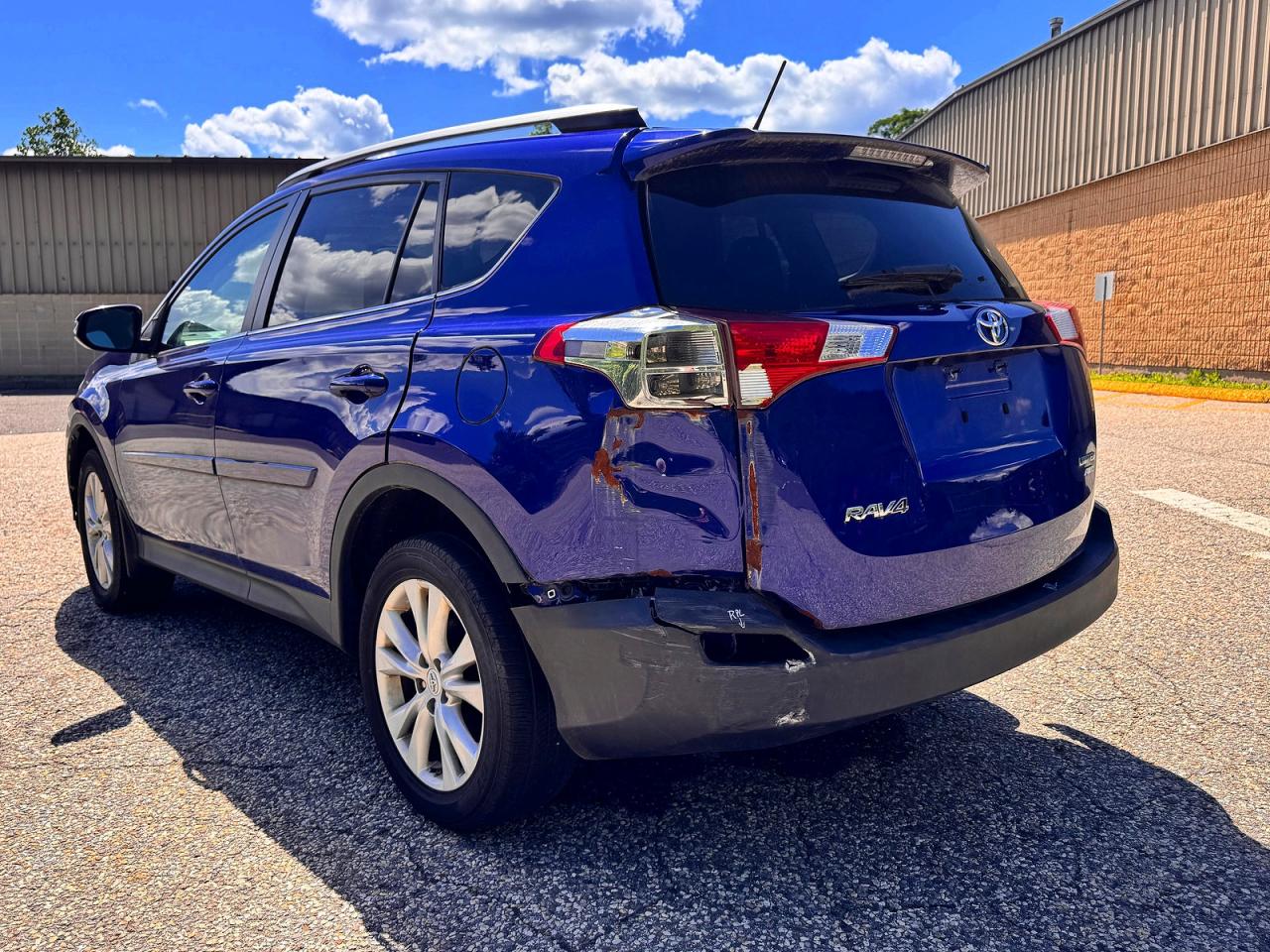 2015 Toyota Rav4 Limited Blue vin: 2T3DFREV0FW407409