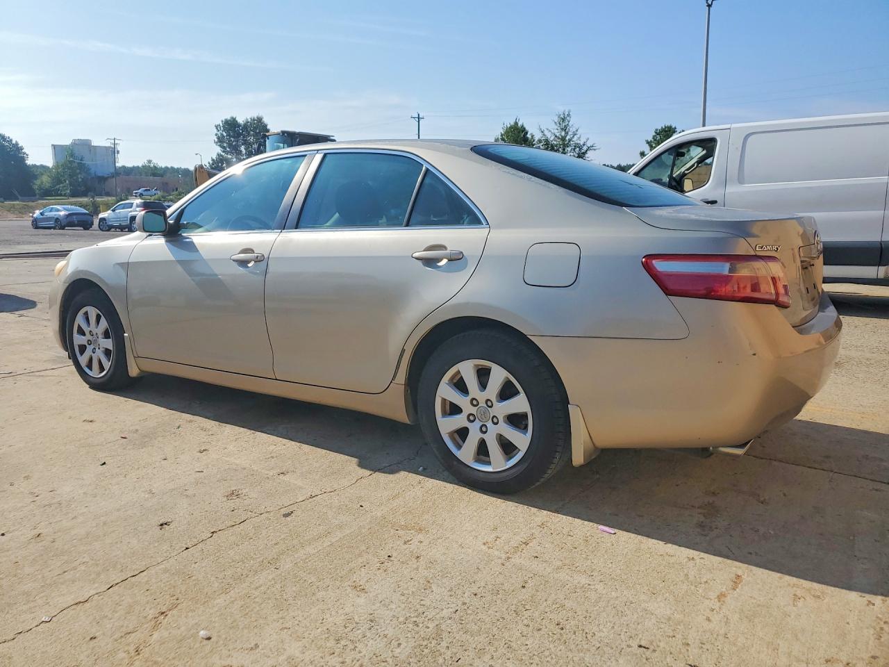 2007 Toyota Camry Xle V6 Gold vin: 4T1BK46KX7U522295