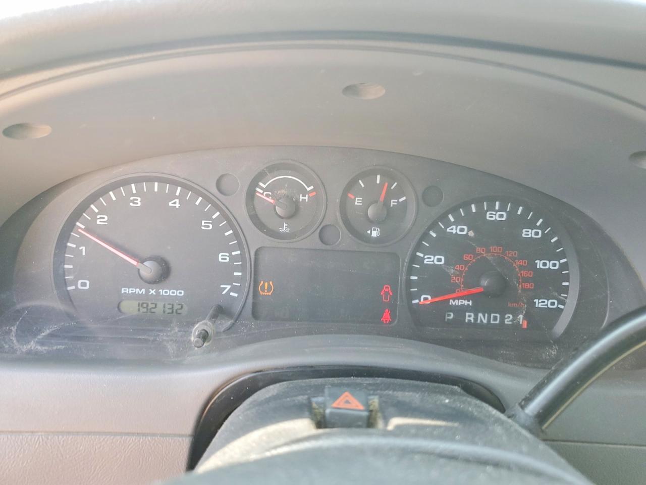 2011 Ford Ranger White vin: 1FTKR1AD8BPA39757