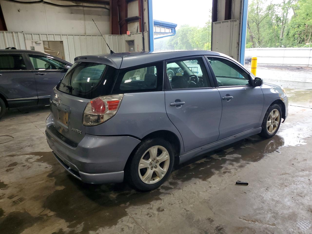2007 Toyota Corolla Matrix Xr Blue vin: 2T1KR32E47C669851