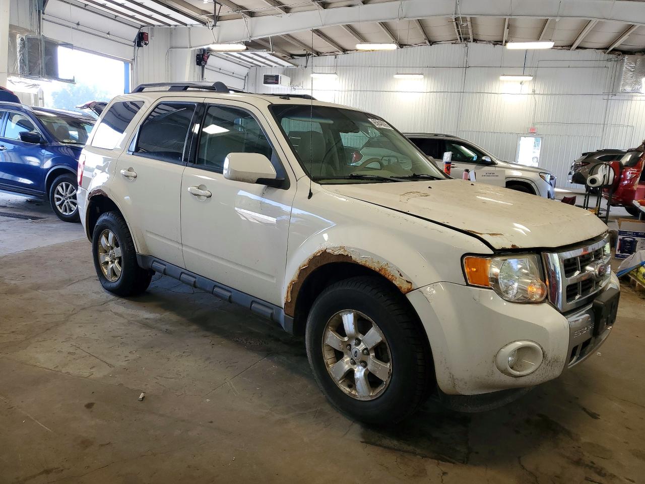 2010 Ford Escape Limited White vin: 1FMCU9EG2AKC22049