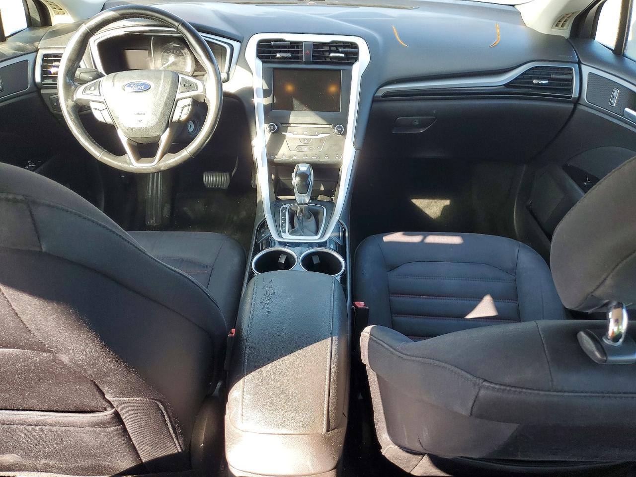 2013 Ford Fusion Se Red vin: 3FA6P0HR9DR119766