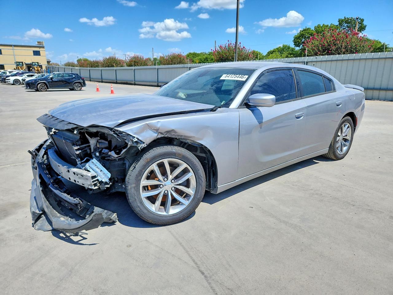 2015 Dodge Charger Sxt Серебряный vin: 2C3CDXHGXFH847709