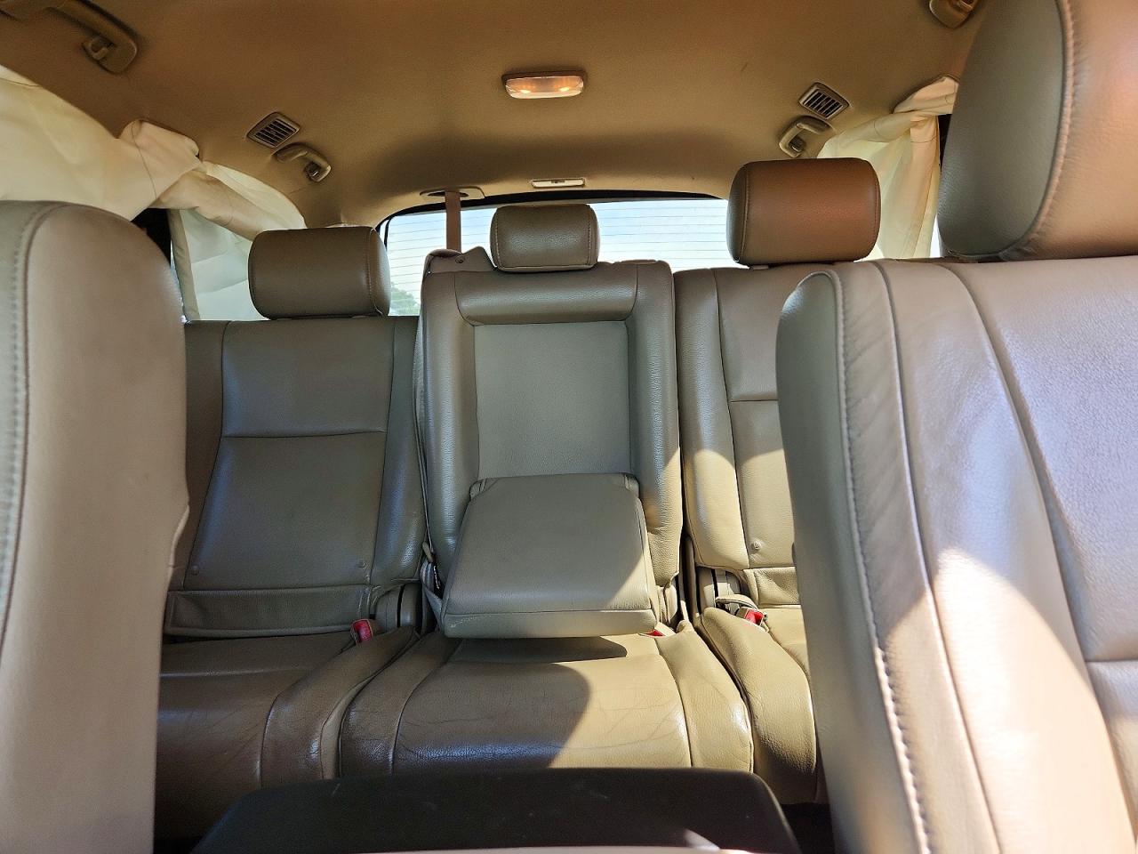2008 Toyota Sequoia Sr5 Black vin: 5TDZY64A88S001959