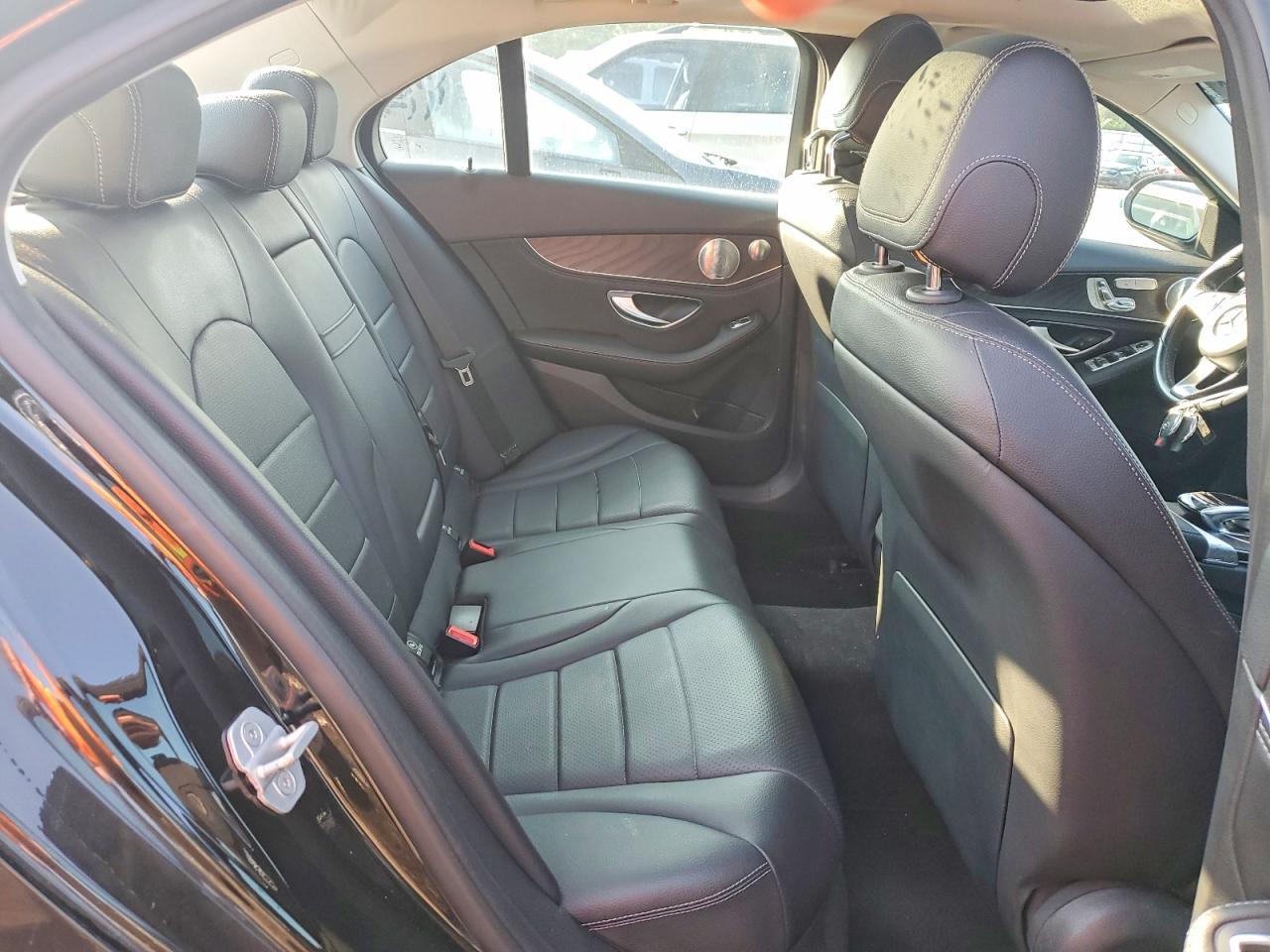 2015 Mercedes-benz C 300 4matic Black vin: 55SWF4KB6FU056676