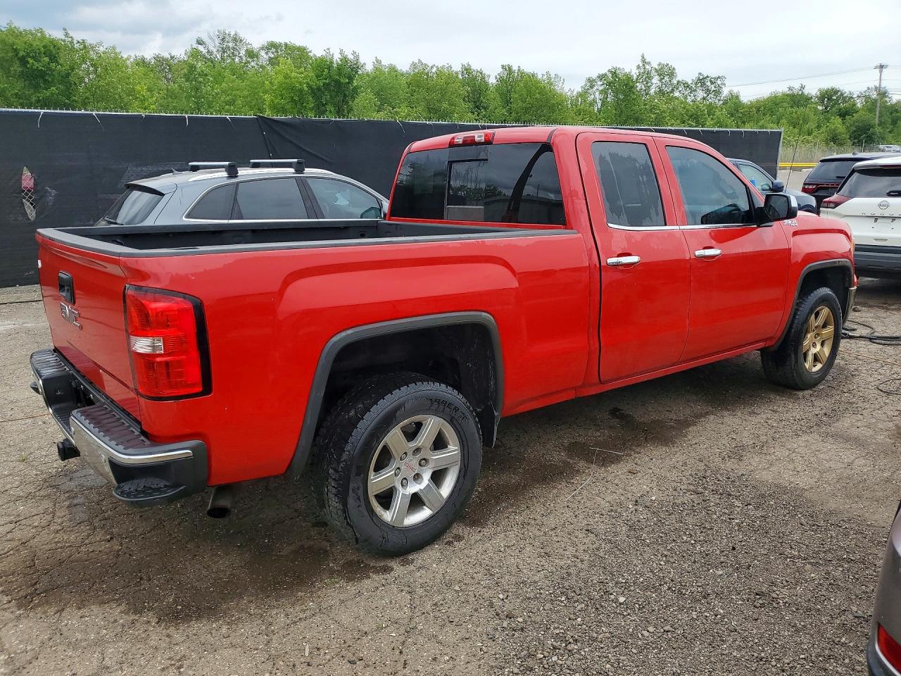 2015 Gmc Sierra K1500 Slt Red vin: 1GTV2VEJ3FZ157458