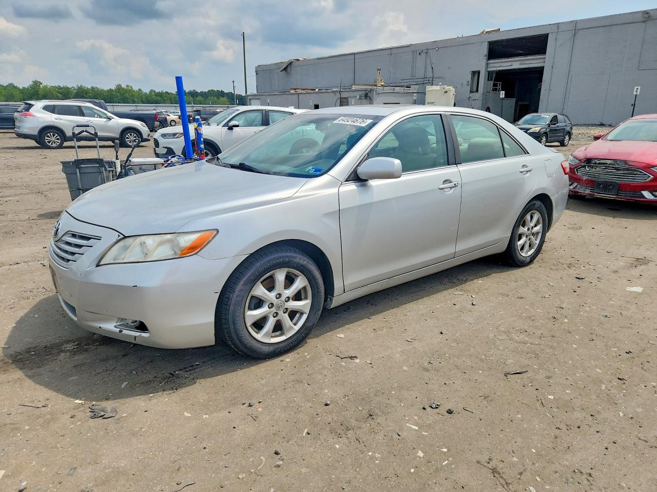 2009 Toyota Camry Le Silver vin: 4T1BE46K59U849097