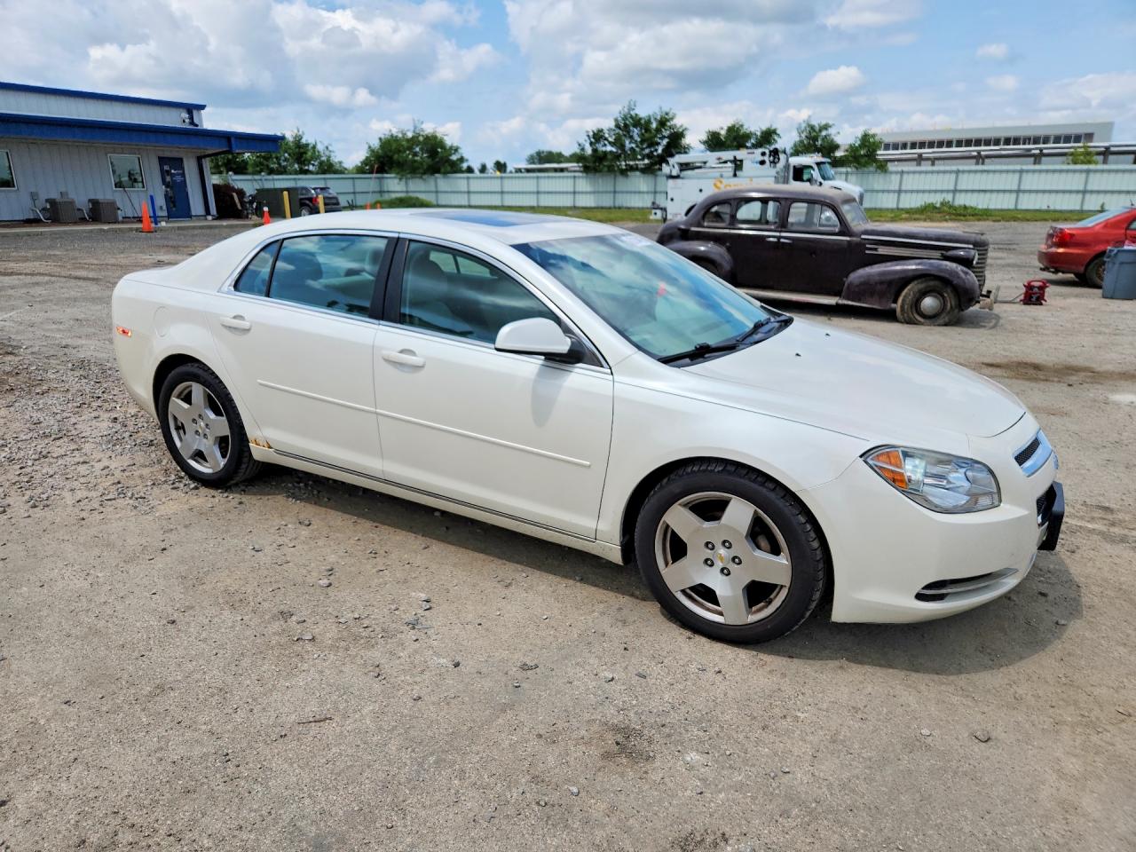 2010 Chevrolet Malibu 2lt White vin: 1G1ZD5E78AF237955