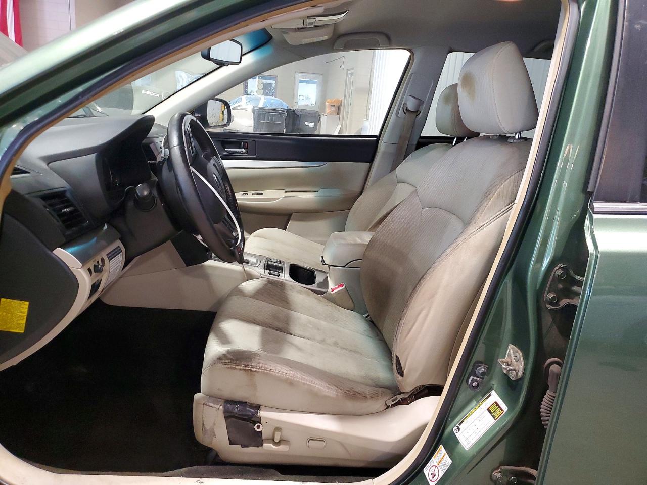 2012 Subaru Outback 2.5i Premium Green vin: 4S4BRBCC8C3244042