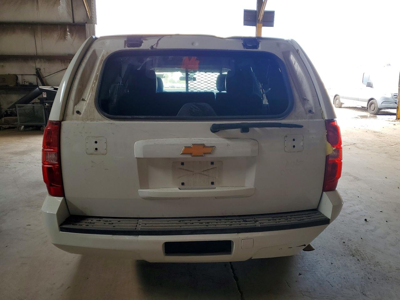 2012 Chevrolet Tahoe Police White vin: 1GNLC2E02CR300011
