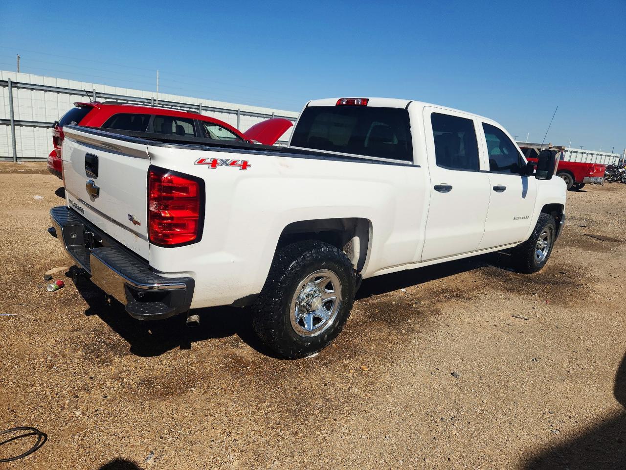 2014 Chevrolet Silverado K1500 White vin: 3GCUKPEC9EG423198