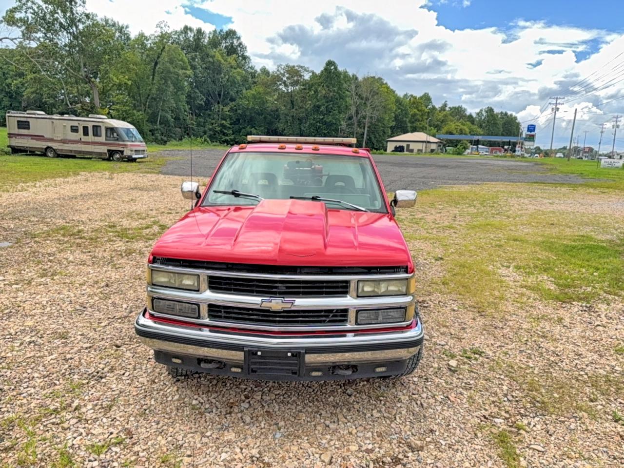 1994 Chevrolet Gmt-400 C3500 Red vin: 1GBJC34NXRE254354