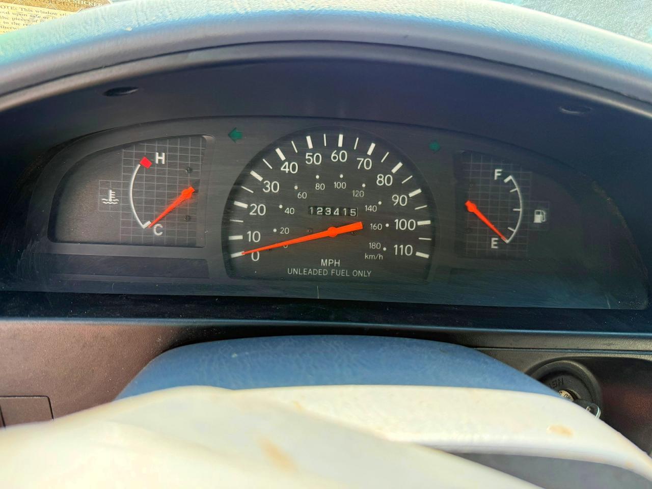 2000 Toyota Tacoma Base Burgundy vin: 4TANL42N9YZ672106