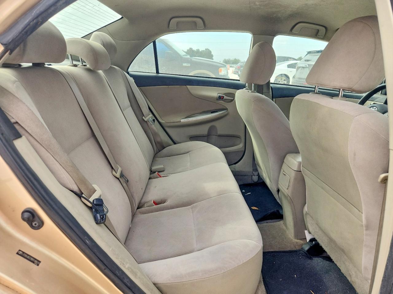 2011 Toyota Corolla Le Золотой vin: JTDBU4EE9B9148610
