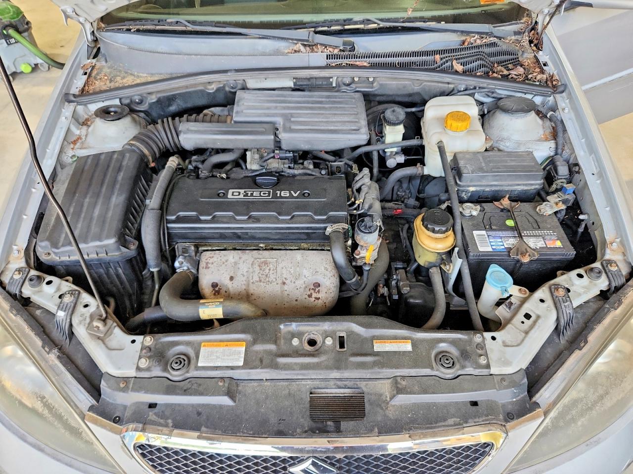 2008 Suzuki Reno Base Silver vin: KL5JD66Z08K829223