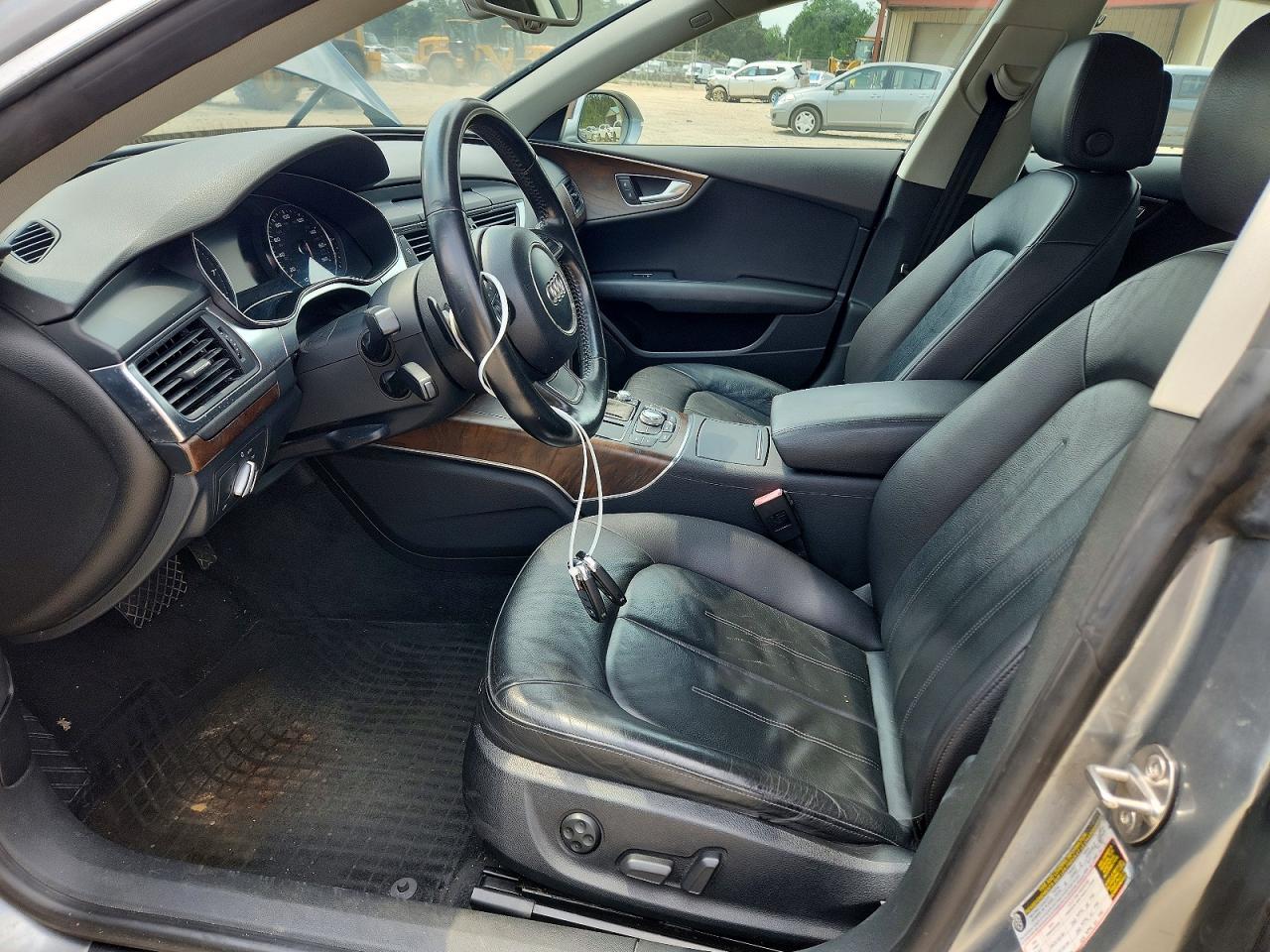 2012 Audi A7 Prestige Silver vin: WAUSGAFC8CN002241