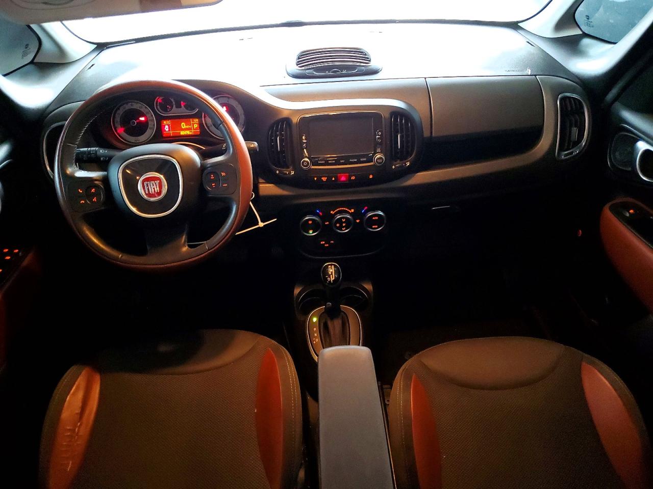 2014 Fiat 500l Trekking Tan vin: ZFBCFADHXEZ018089