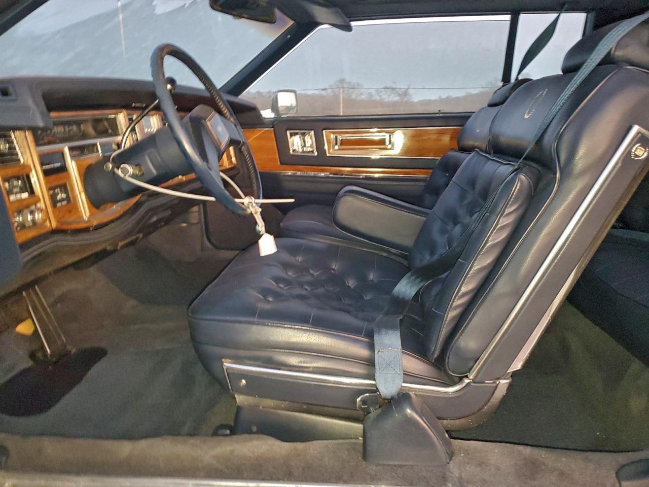1981 Cadillac Eldorado White vin: 1G6AL5799BE647390