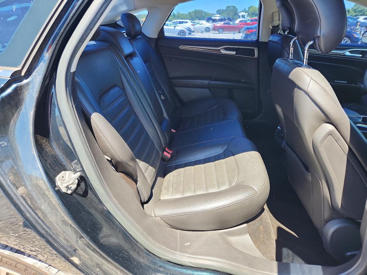 2014 Ford Fusion Se Green vin: 3FA6P0HD0ER191333
