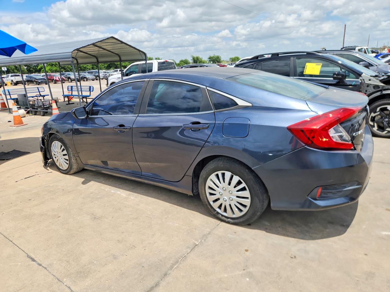 2016 Honda Civic Lx Blue vin: 19XFC2F53GE015416