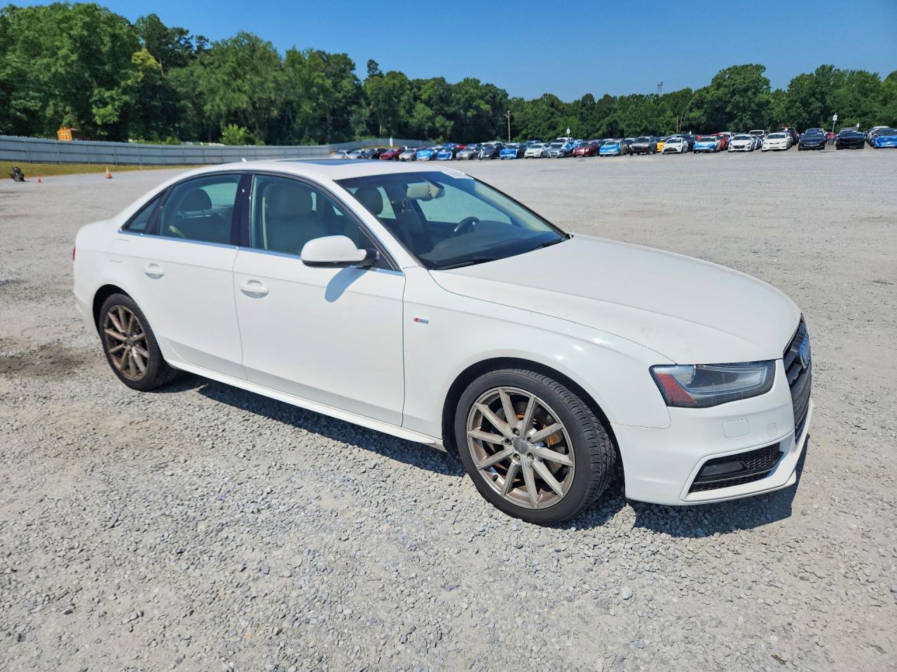 2014 Audi A4 Premium Plus Белый vin: WAUFFAFL6EN025301