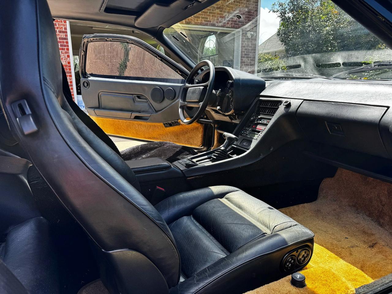 1986 Porsche 928 S Black vin: WP0JB0924GS861862