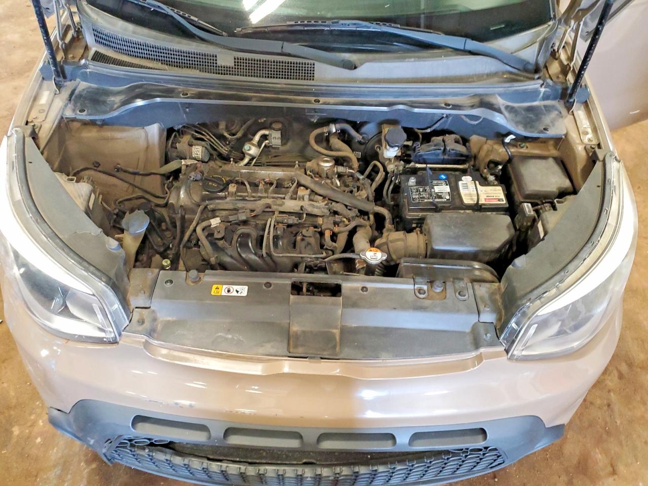 2015 Kia Soul Base Tan vin: KNDJN2A27F7231978
