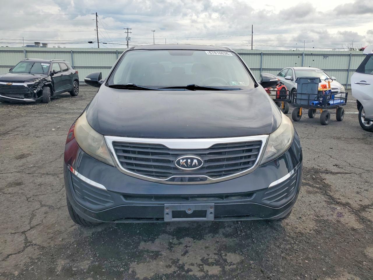 2011 Kia Sportage Lx Черный vin: KNDPBCA29B7095453