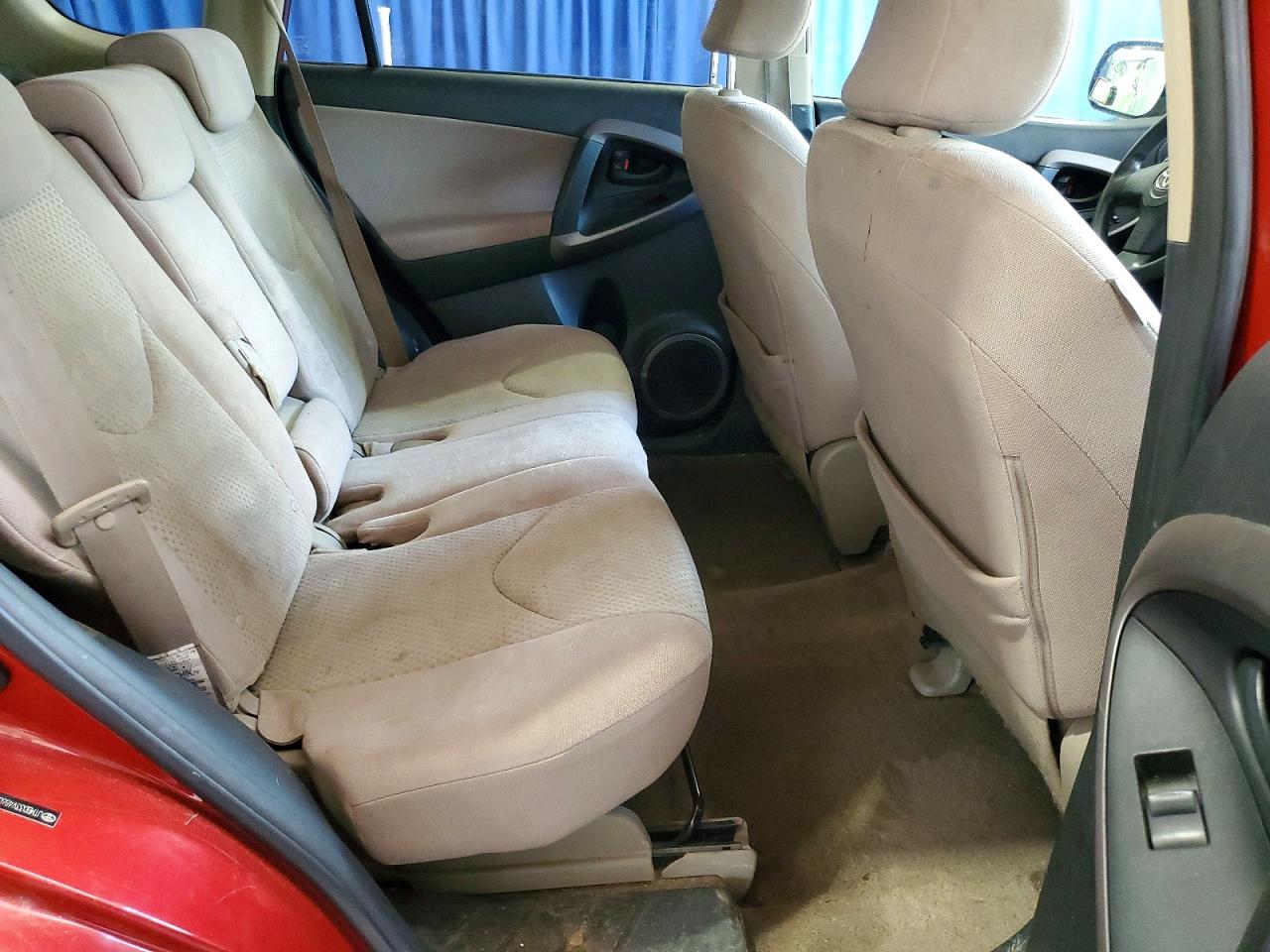 2008 Toyota Rav4 Base Red vin: JTMBD33V486063388