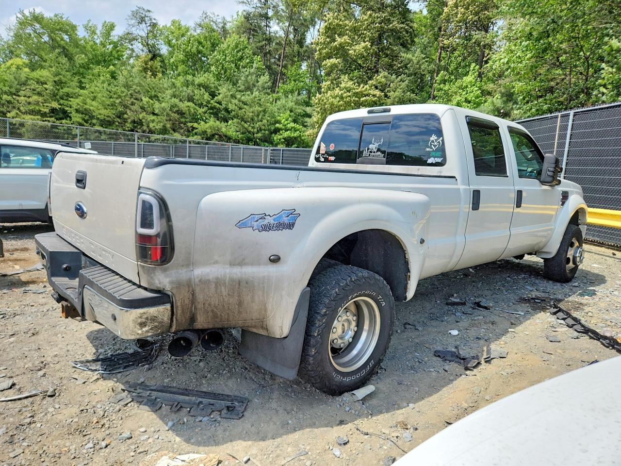 2008 Ford F350 Super Duty White vin: 1FTWW33R48ED24863