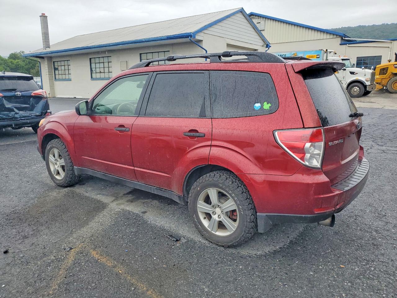 2012 Subaru Forester 2.5x Темно-бордовый vin: JF2SHABC3CG406026