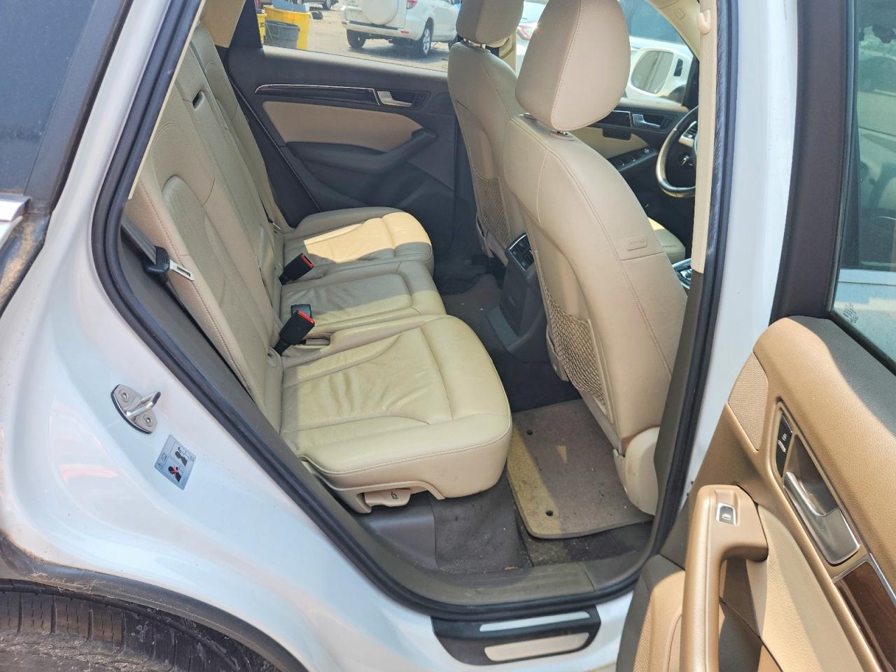 2014 Audi Q5 Premium Plus White vin: WA1LFAFP0EA057820