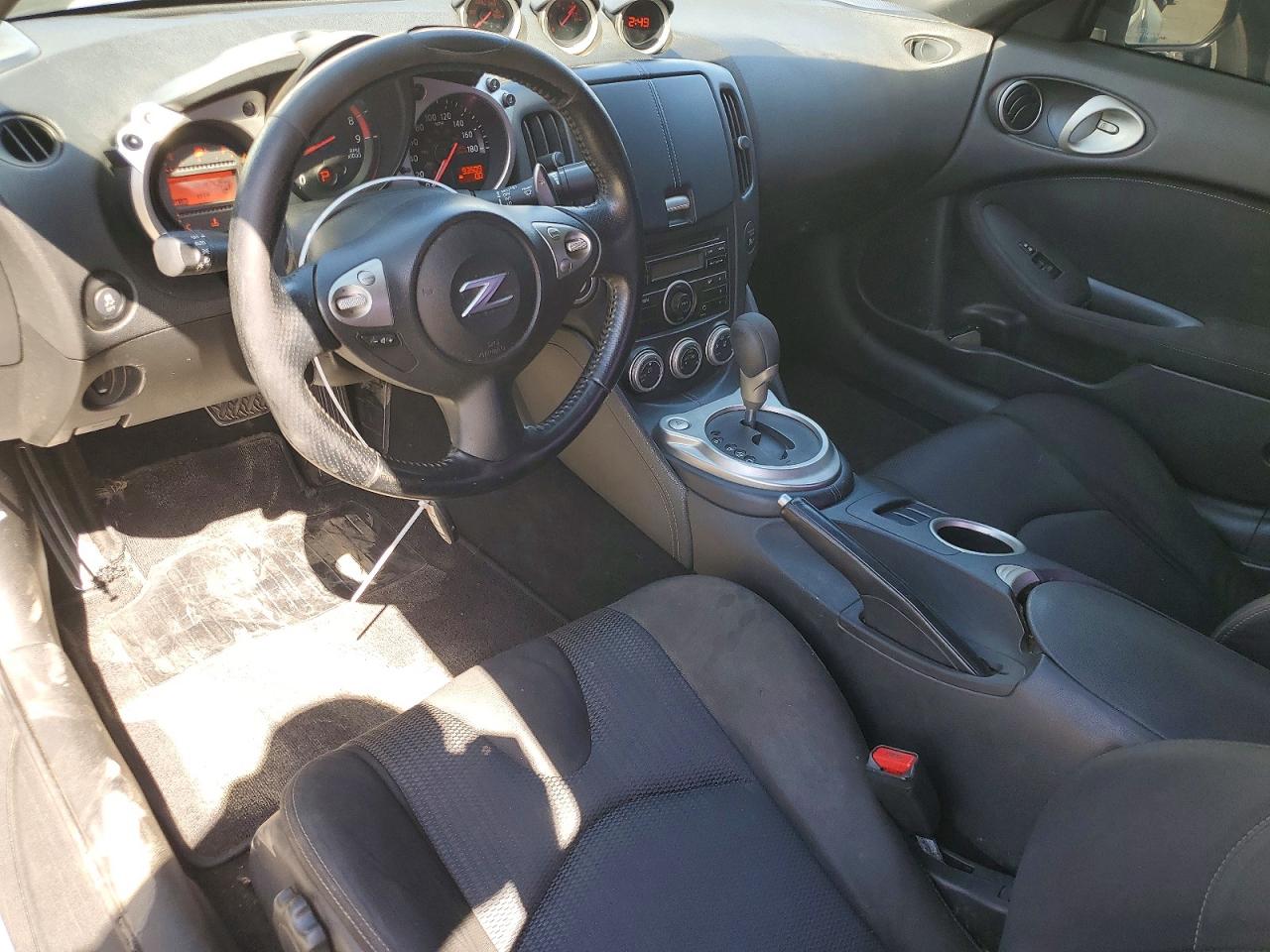 2013 Nissan 370z Base White vin: JN1AZ4EH6DM380382