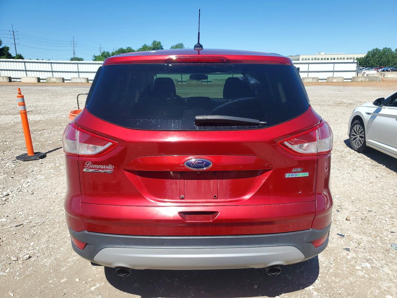 2014 Ford Escape Se Red vin: 1FMCU0GX8EUB98147
