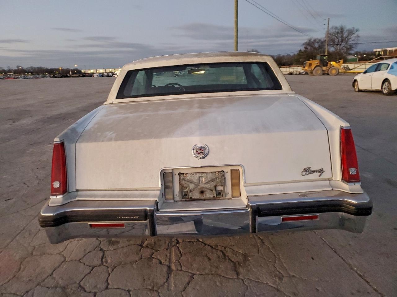 1981 Cadillac Eldorado White vin: 1G6AL5799BE647390