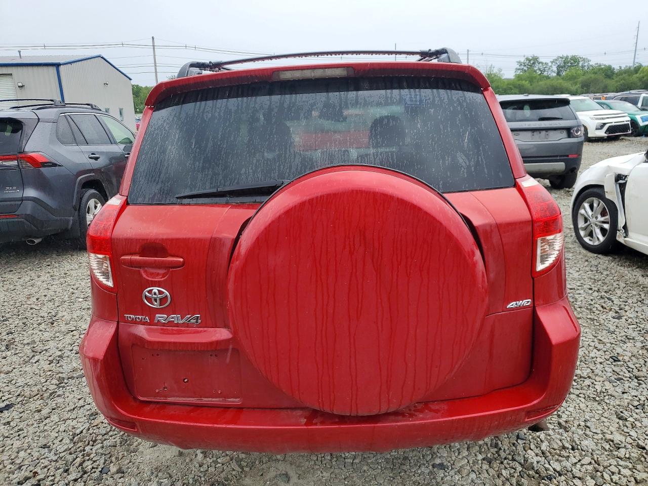 2007 Toyota Rav4 Base Red vin: JTMBD35V275115036