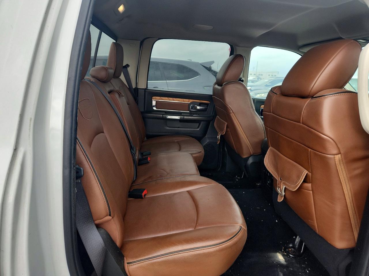 2015 Ram 1500 Longhorn White vin: 1C6RR7PM1FS534563