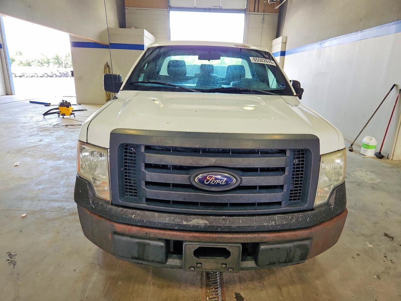 2012 Ford F150 White vin: 1FTMF1CM4CKD58568